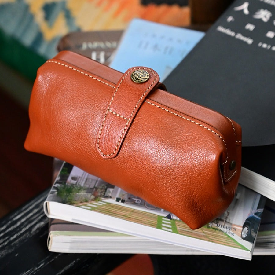 Vintage Leather Ladies Cosmetic Bag