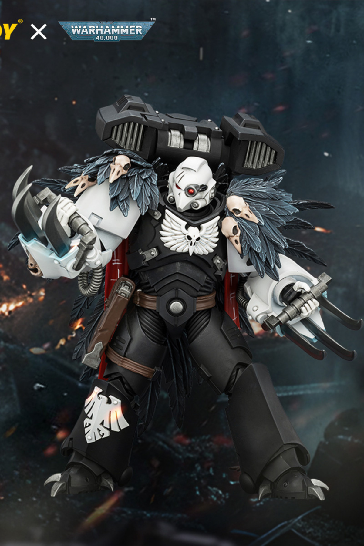 (25/7) Raven Guard Chapter Master Aethon Shaan with Claws of Severax and Heavy Bolt Pistol - Warhammer 40k 1/18 Action Figure By JOYTOY