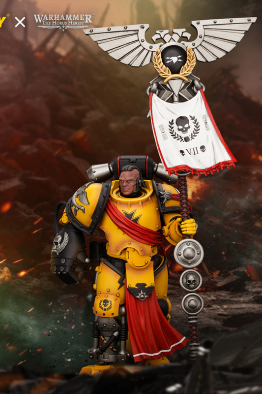 (5/10/2026) Imperial Fists Herald Consul with Standard and Bolt Pistol - Warhammer "The Horus Heresy" 1/18 Action Figure By JOYTOY