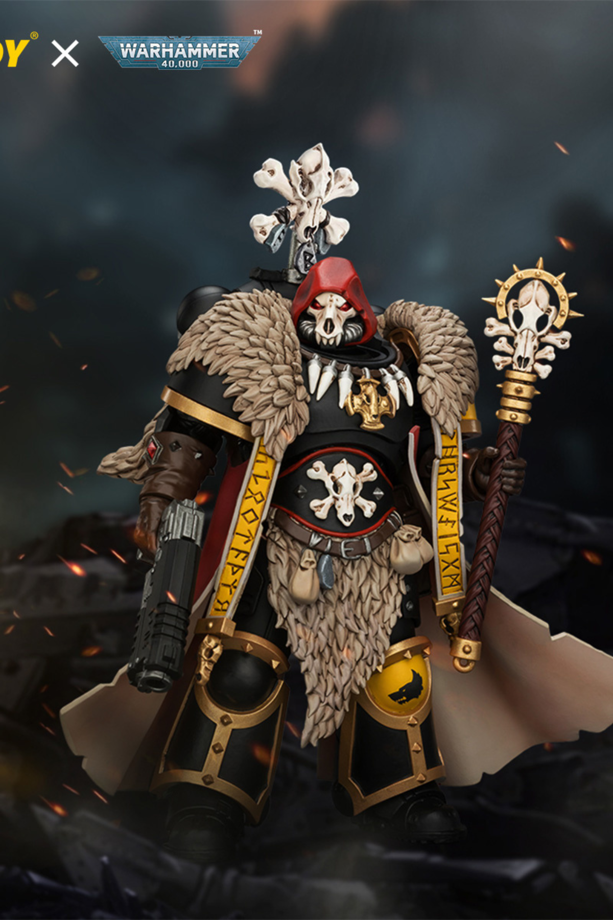 (25/7) Space Wolves Wolf Priest with Absolvor Bolt Pistol and Crozius - Warhammer 40k 1/18 Action Figure By JOYTOY