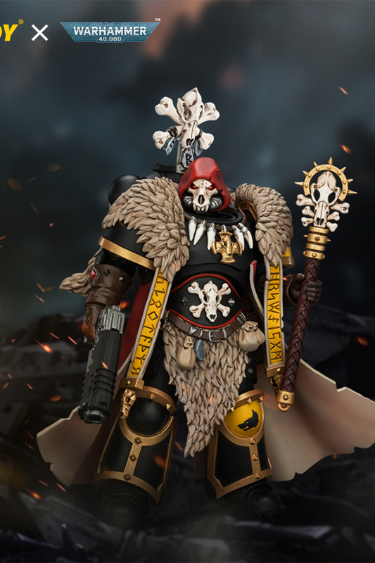 (25/7) Space Wolves Wolf Priest with Absolvor Bolt Pistol and Crozius - Warhammer 40k 1/18 Action Figure By JOYTOY