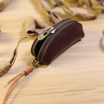 Retro cowhide small storage bag