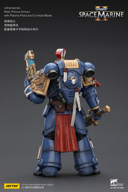Ultramarines Relic Primus Armour with Plasma Pistol and Combat Blade - Warhammer 40K 1/18 Action Figure By JOYTOY