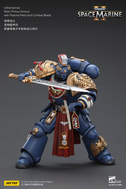 Ultramarines Relic Primus Armour with Plasma Pistol and Combat Blade - Warhammer 40K 1/18 Action Figure By JOYTOY