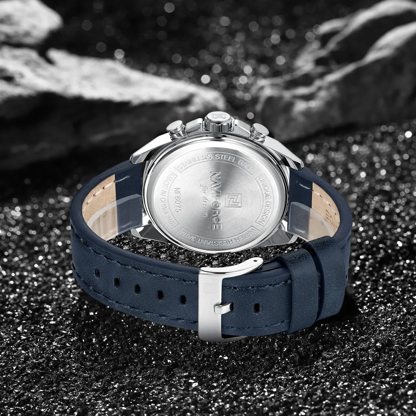 NAVIFORCE Watch 8075 Luxury Quartz  Watch for Men.