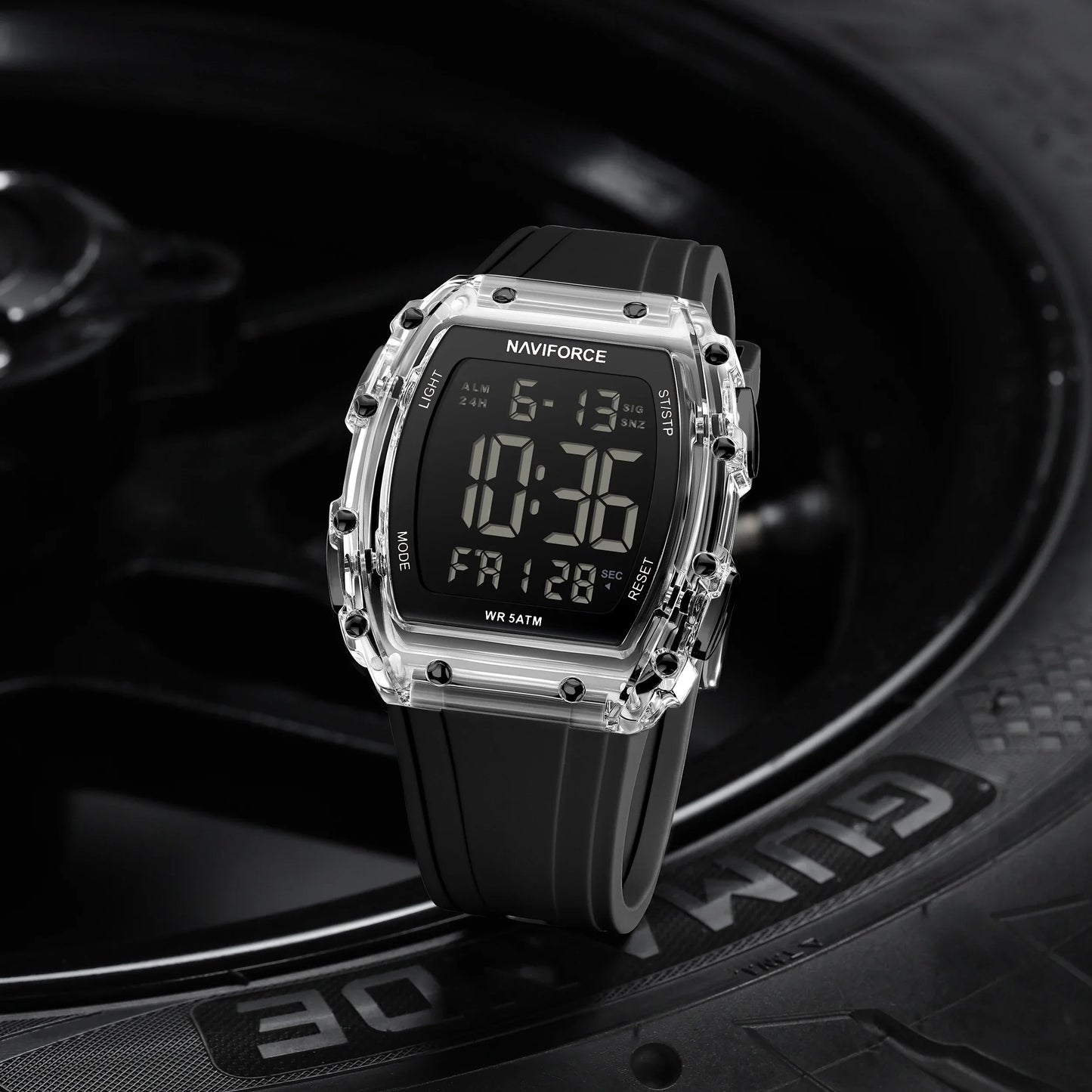 NAVIFORCE-6107 - Men's waterproof sports watch