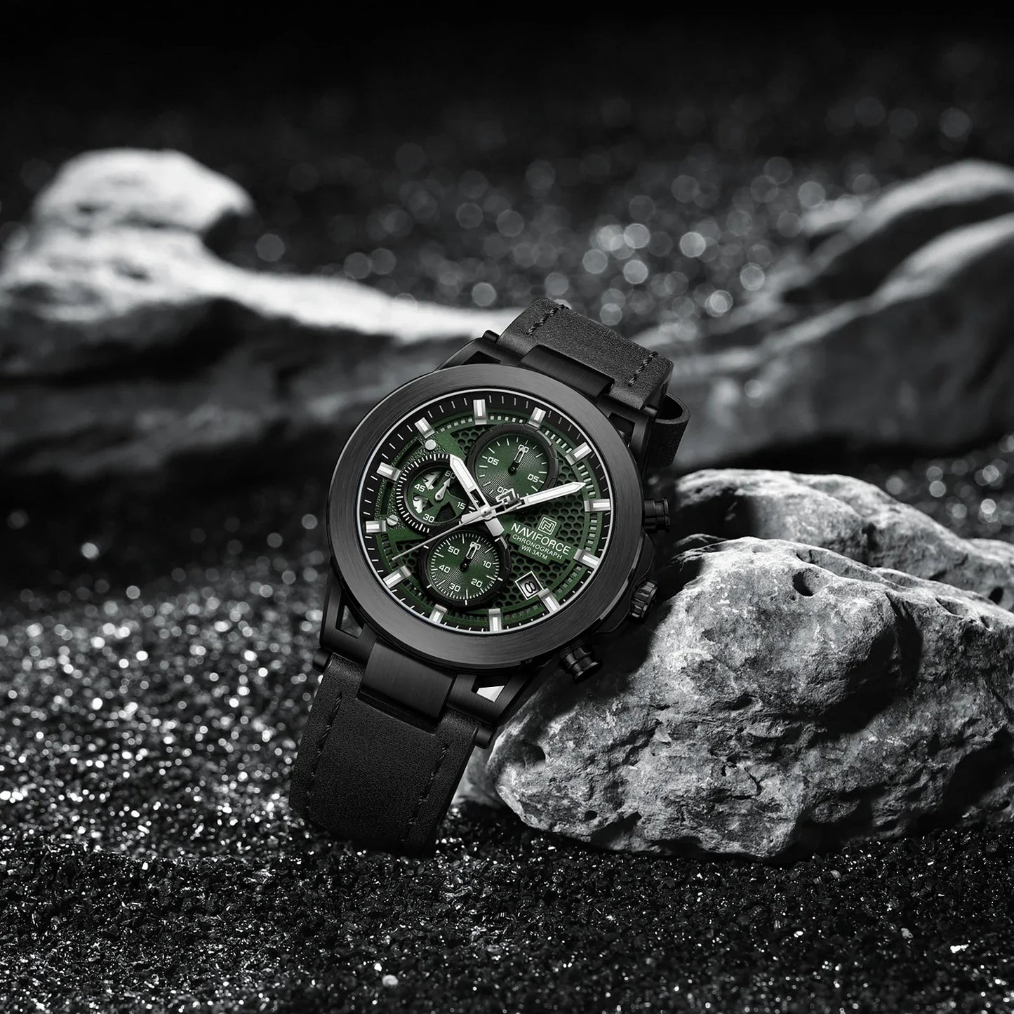 NAVIFORCE Watch 8073 Business Waterproof  Quartz Watch.