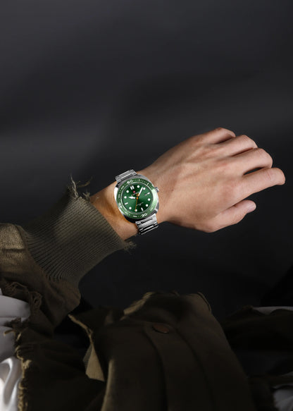 NAVIFORCE Watch 9250 Business Waterproof  Quartz Watch.