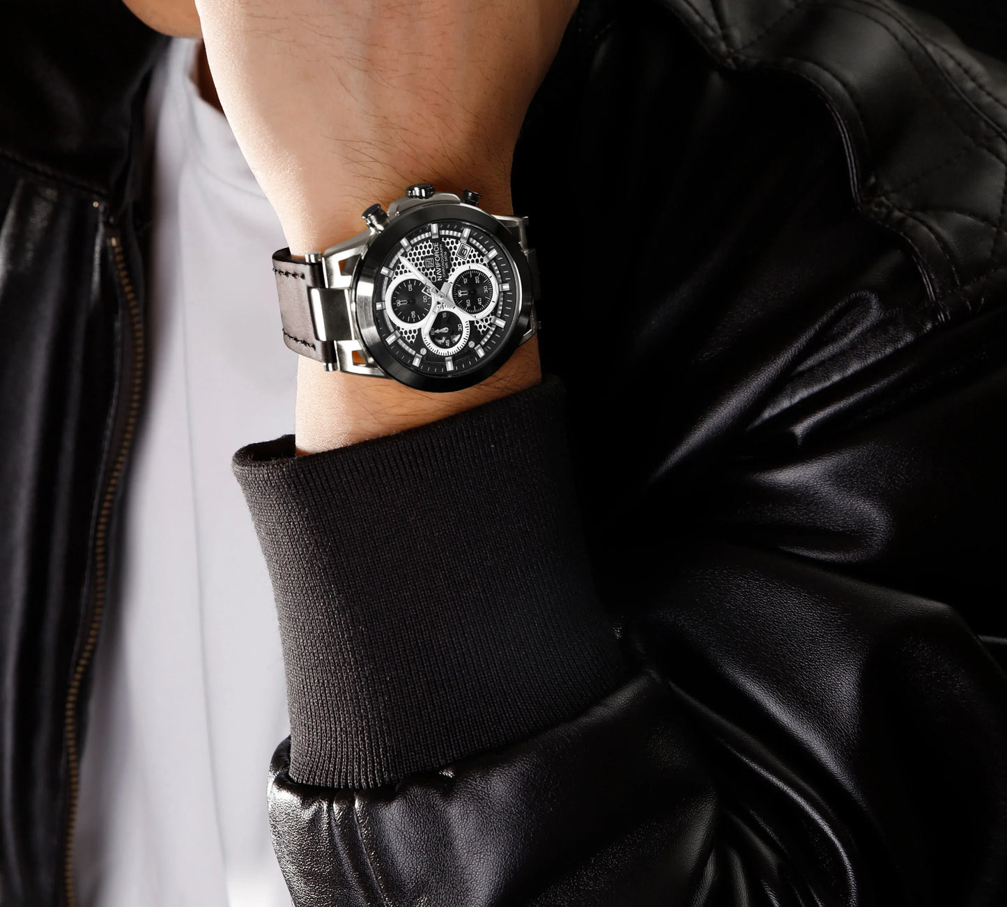 NAVIFORCE Watch 8073 Business Waterproof  Quartz Watch.