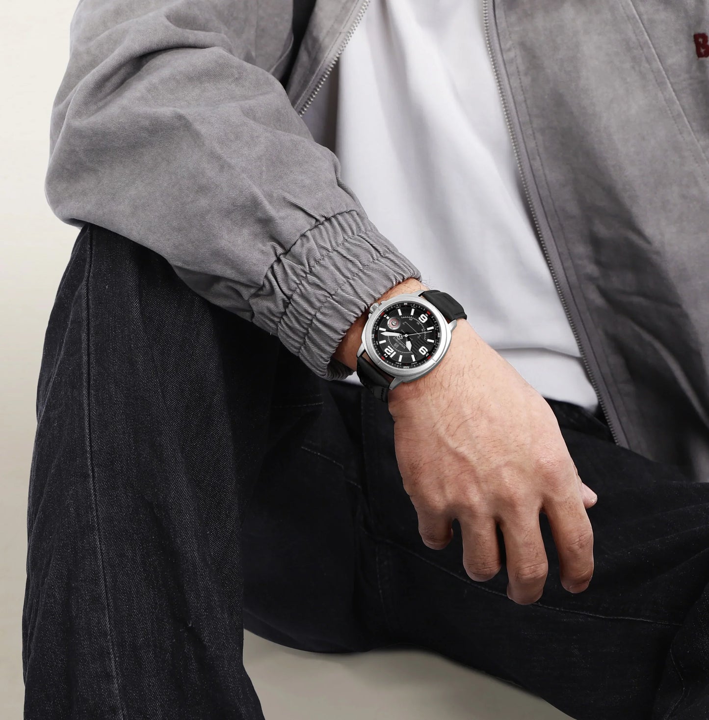 NAVIFORCE Watch 8078 New Fashion Quartz Wristwatch for Men.