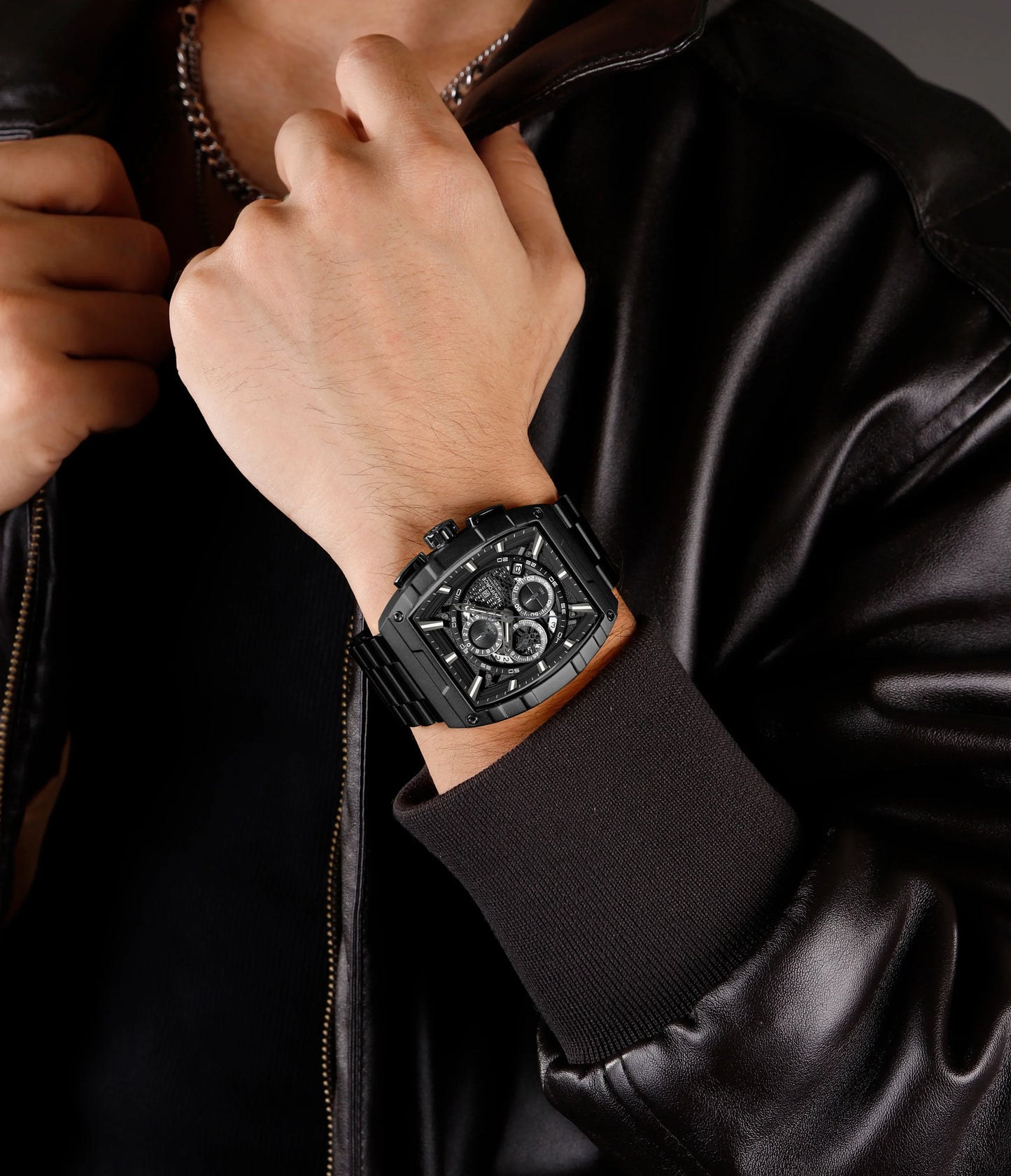NAVIFORCE 8066 Business Waterproof  Quartz Watch.