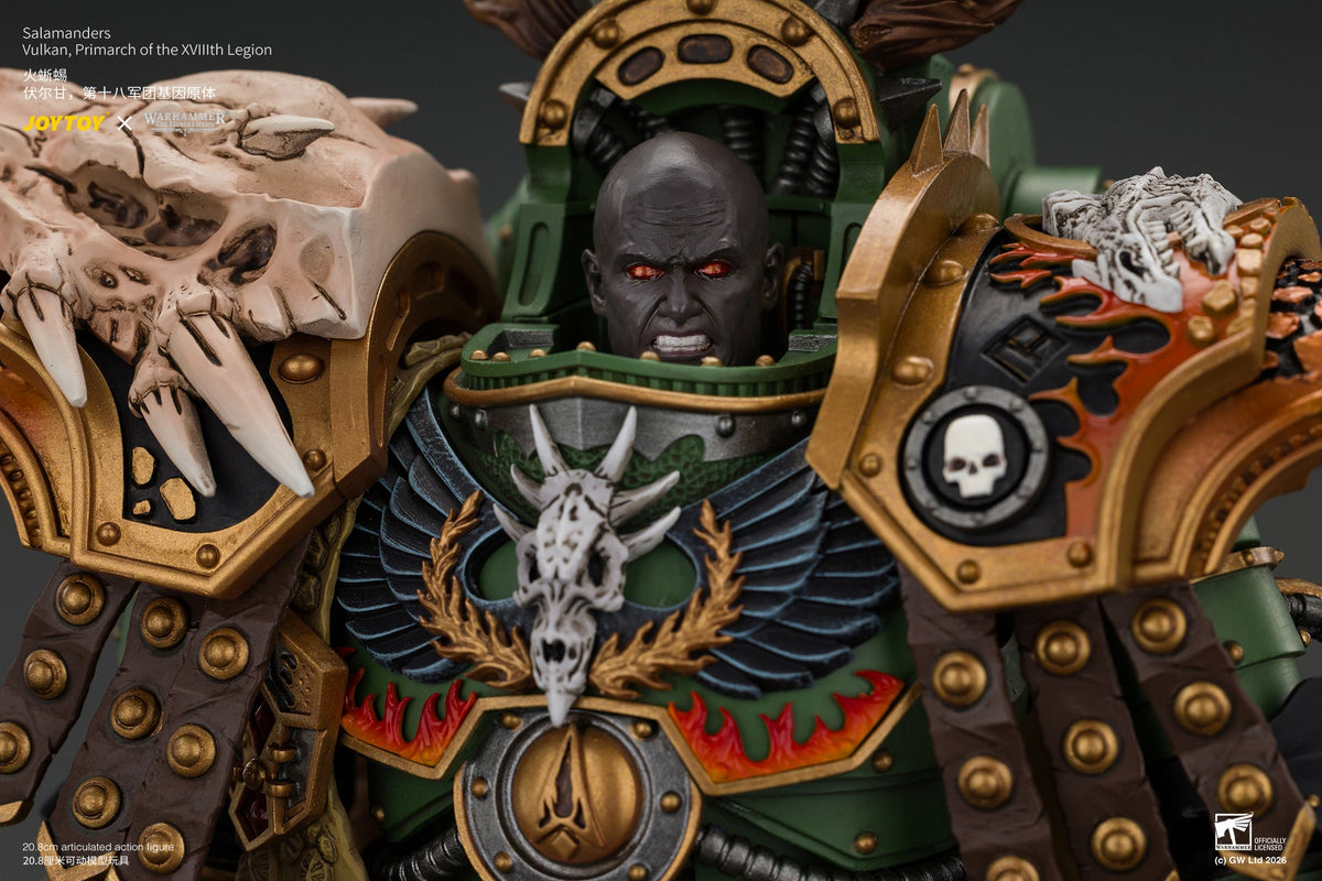 (15/10) Salamanders Vulkan, Primarch of the XVlllth Legion with Dawnbringer, The Furnace's Heart and Dragon's Breath Gauntlet - Warhammer 30k 1/18 Action Figure By JOYTOY